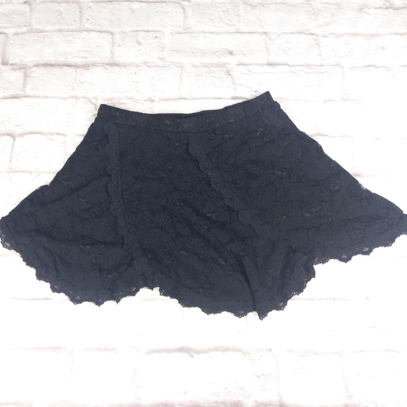 Kimchi Blue Dresses & Skirts - Kimchi Blue women's lacy short skirt black large